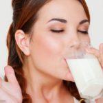 Minum Susu Kambing Mentah Bikin Awet Muda?